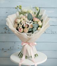 Букет цветов из:  Розы и Лизиантусы в Толмачёво Новосибирская область