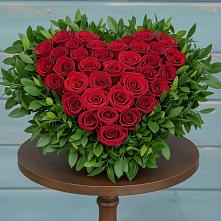 Цветочная композиция из Розы в виде сердца #REPLACE_PRED# Толмачёво Новосибирская область