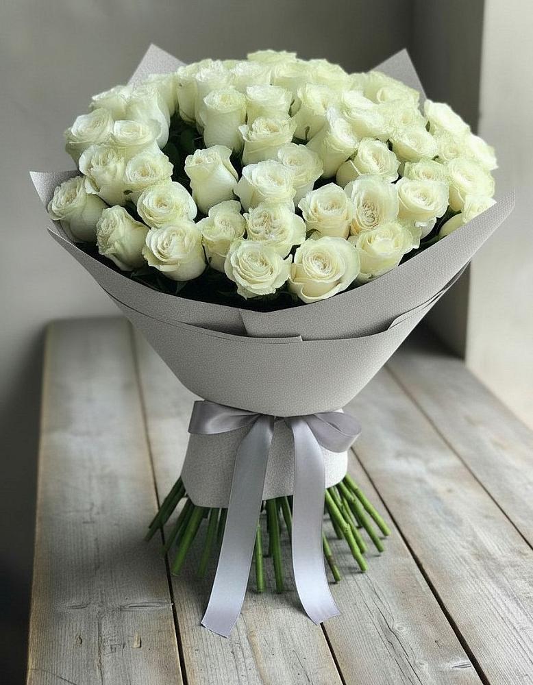 Букет 35 Белых роз в Толмачёво Новосибирская область
