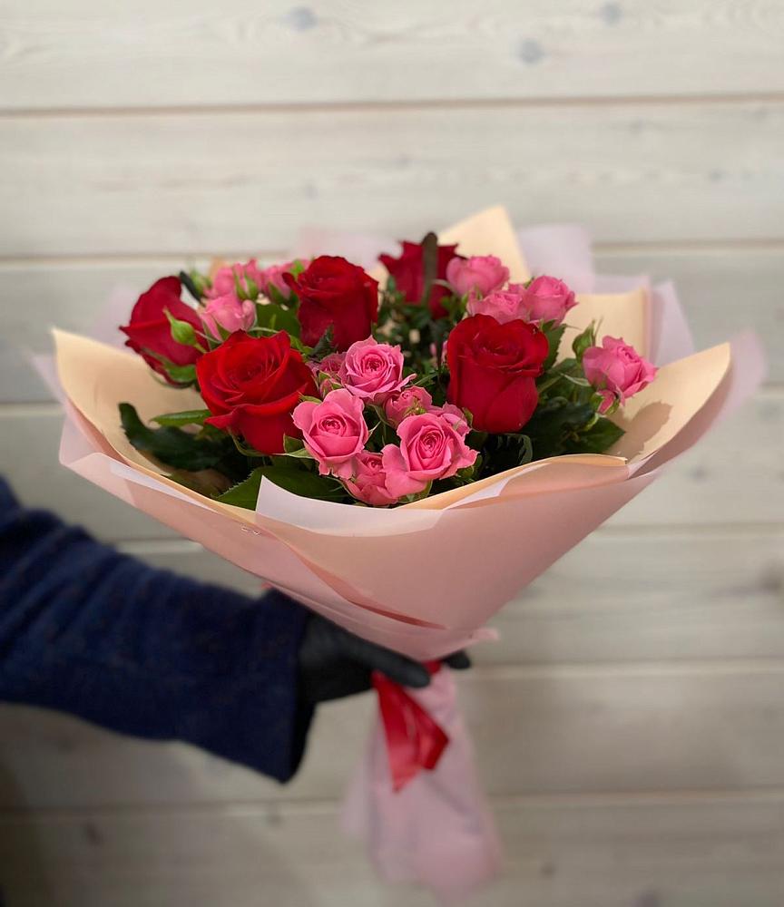 Букет цветов из: Розы в Толмачёво Новосибирская область