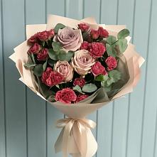 Букет цветов из:  Гвоздики и Розы в Толмачёво Новосибирская область