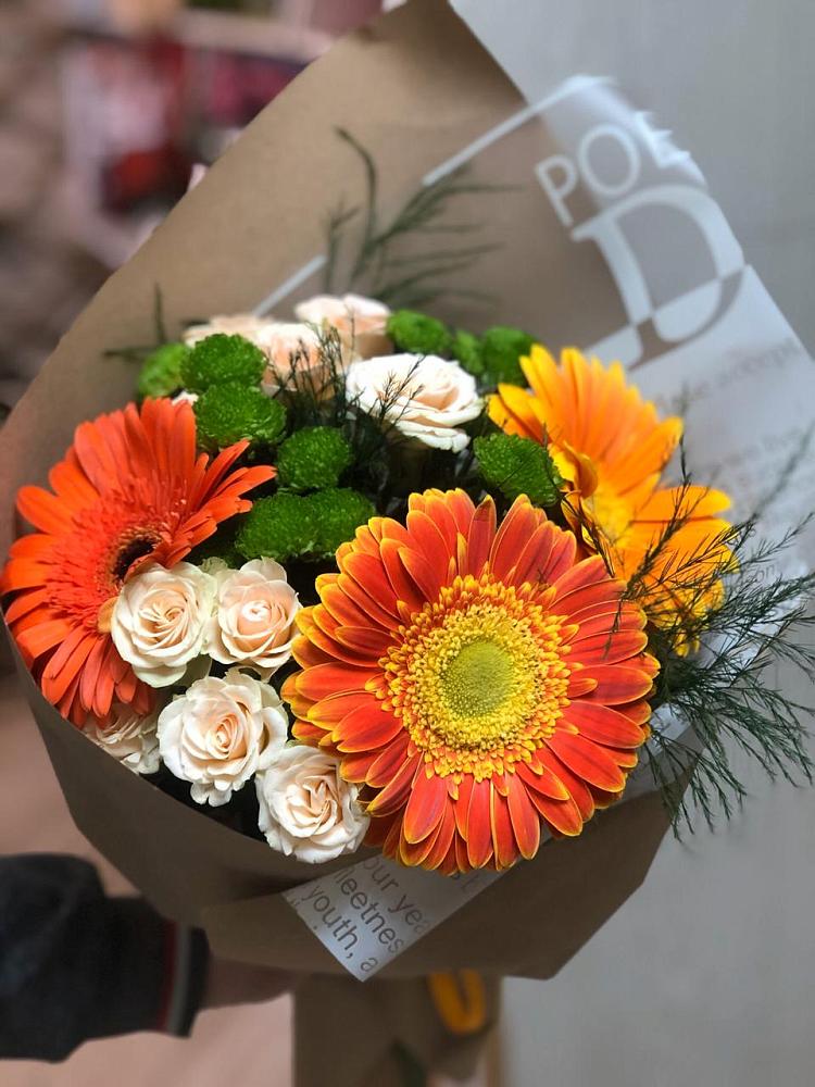 Букет цветов из: Герберы, Хризантемы и Розы в Толмачёво Новосибирская область