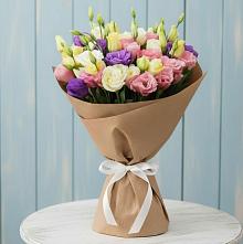 Букет цветов из:  Лизиантусы в Толмачёво Новосибирская область