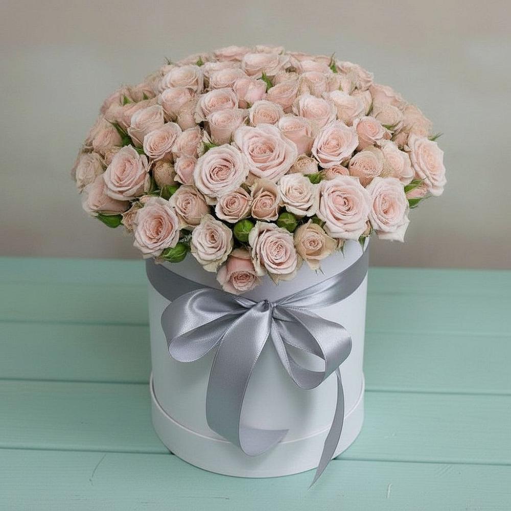 Цветочная композиция из Розы в шляпной коробке в Толмачёво Новосибирская область